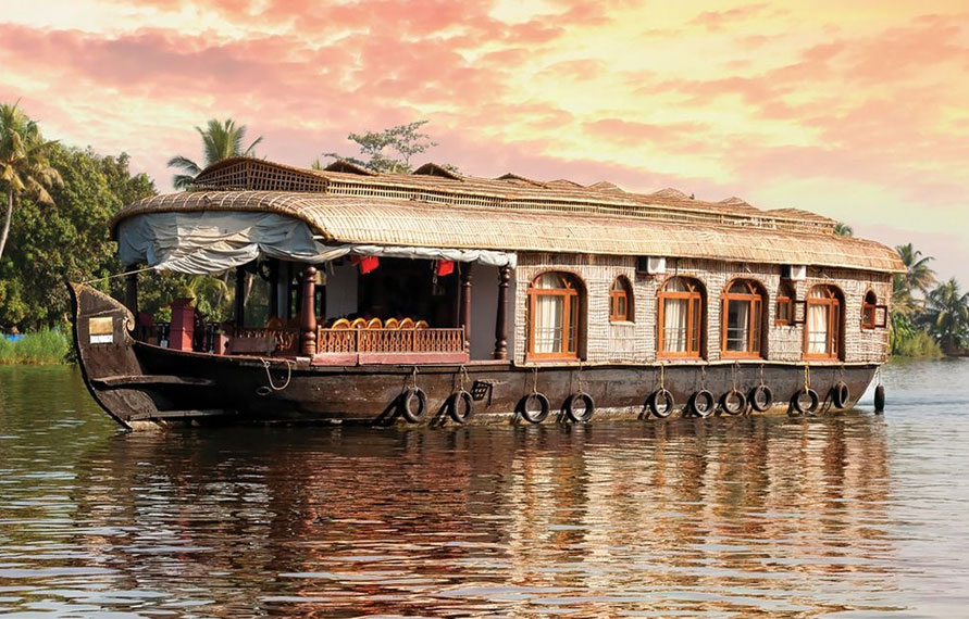 Golden Triangle Tour With Kerala | Delhi Agra Jaipur With South India